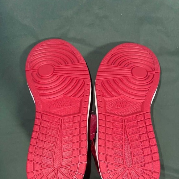 AIr Jordan 1 Bred Toe SIZE:8.5 main image 4
